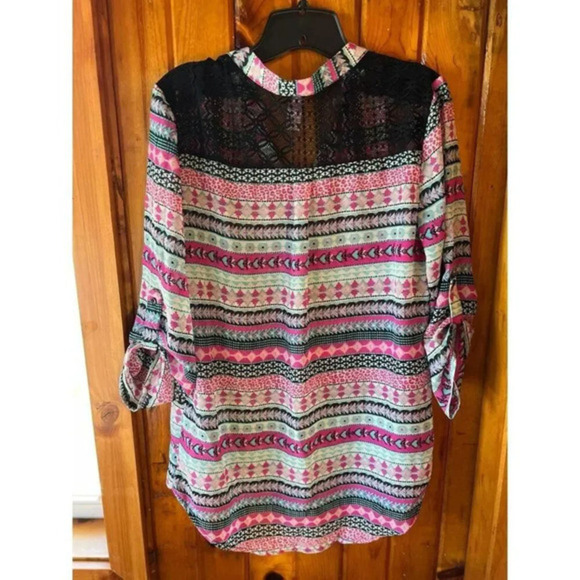 No Boundaries women's size L 11/13 Aztec print top - Picture 2 of 5
